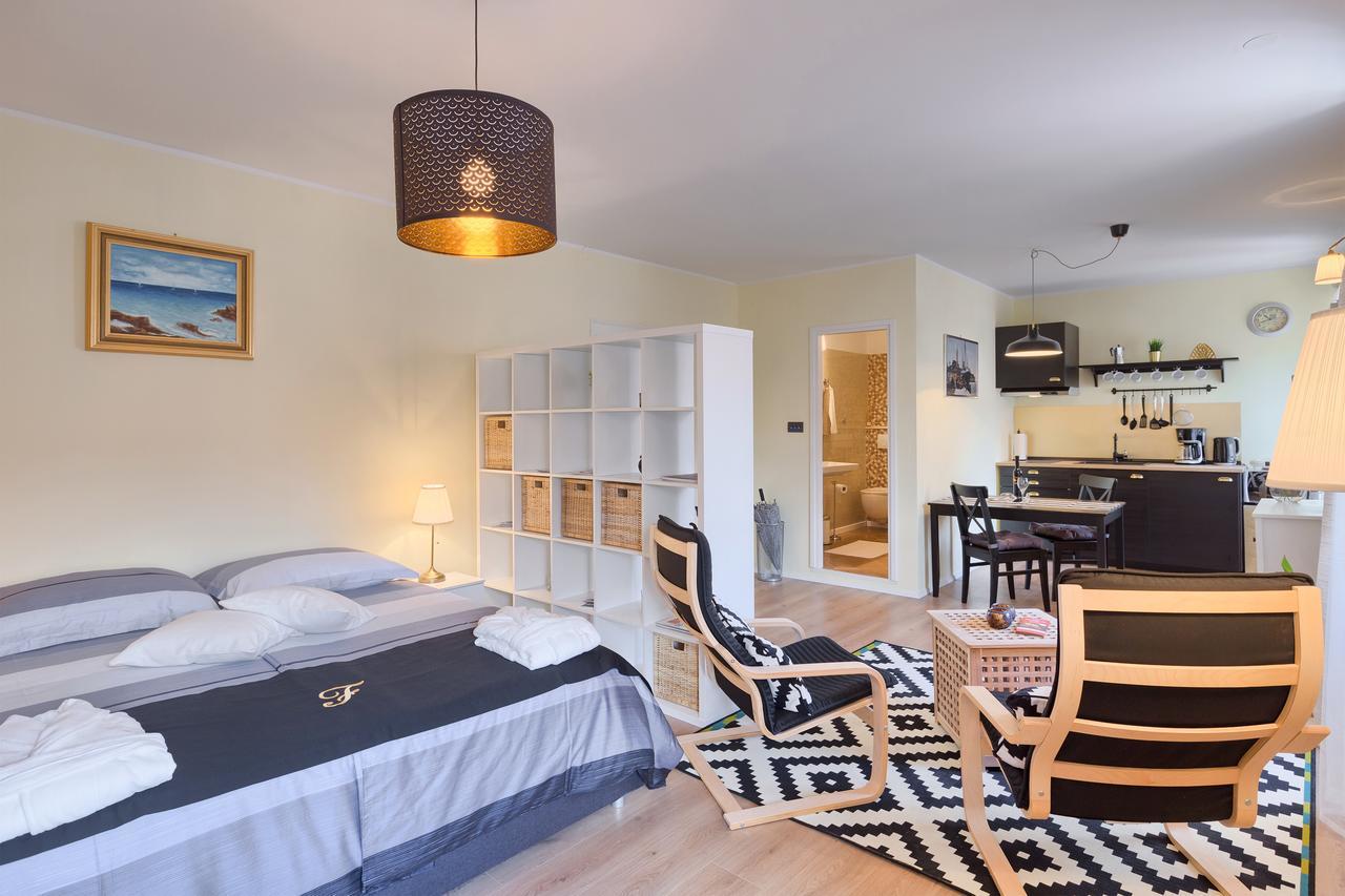 Luxury Apartment Fabris โรวีน ภายนอก รูปภาพ